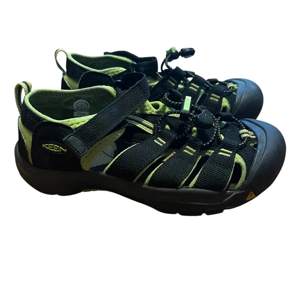 Keen Newport H2 Kids Sandals Black Lime Green Waterproof Hiking Shoes 4 US Youth